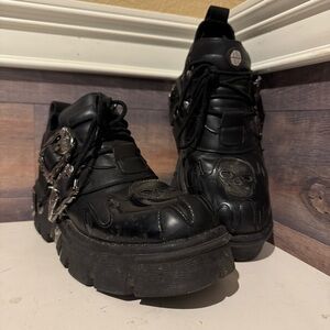 Ayustrong Skull Goth Chunky Ankle Boots Platform Buckle Size 9.5 Women’s Black